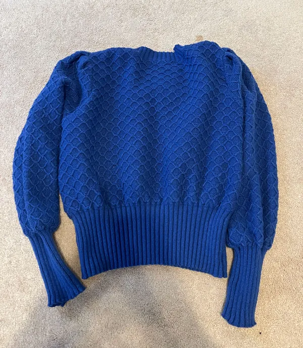 Blue Sweater Size L - Image 2