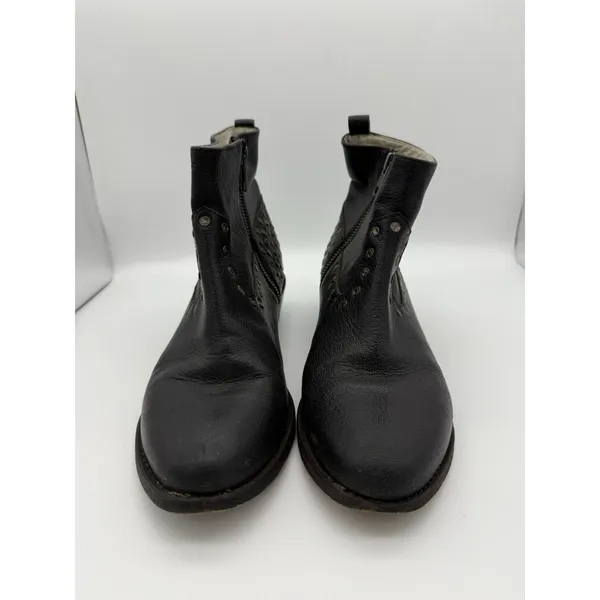 Mr. Wolf Studded Leather Ankle Boots Womens 7.5 Black Cowboy Festival Travel - Image 3