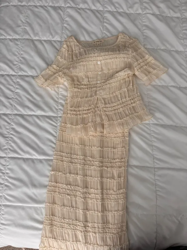 These Three Boutique Set - Image 4