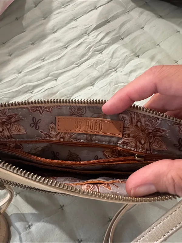 HOBO Beige Leather Crossbody Bag - Soft Tan Neutral - Image 2