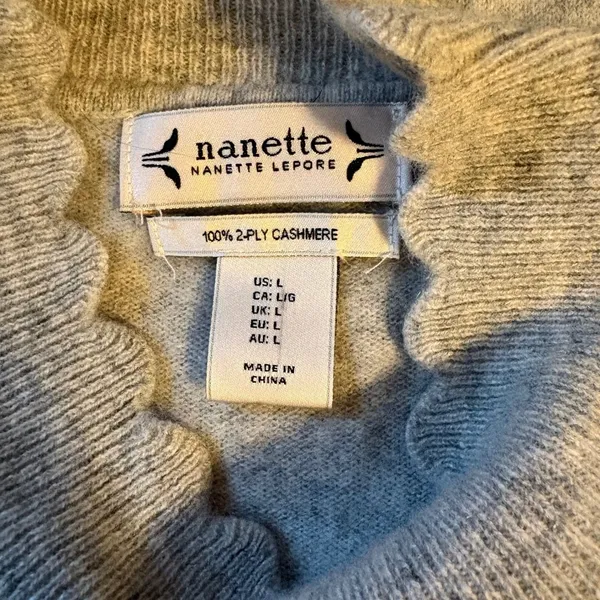 100% Cashmere Nanette Lepore Gray Scalloped Mock Neck Pearl Cuff Sweater Large‎ - Image 4