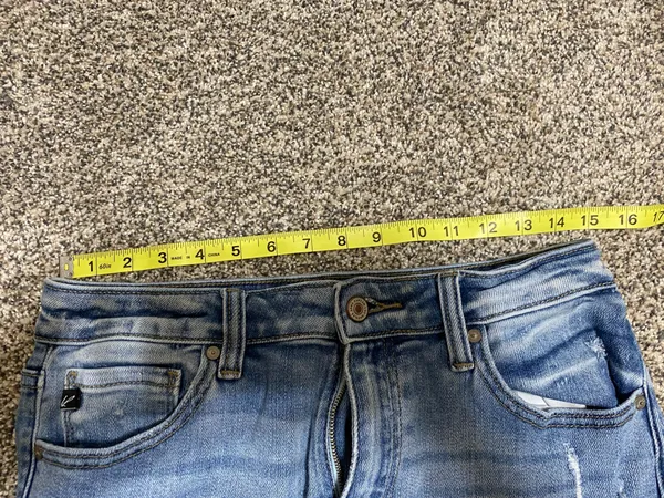 KanCan Blue Skinny Jeans with Distressed Details - Image 4