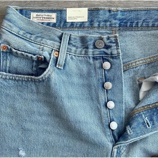 NEW Levi’s 501 Original button fly denim Jeans size 32 light blue premium - Image 5