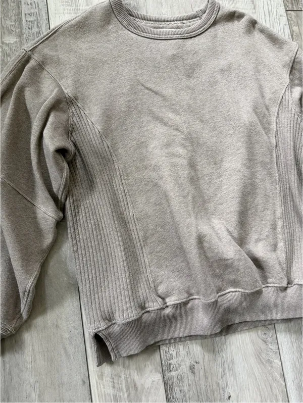 Aerie Tres Chic Oversized Minimalistic Neutral Streetwear Crewneck size xxs - Image 10