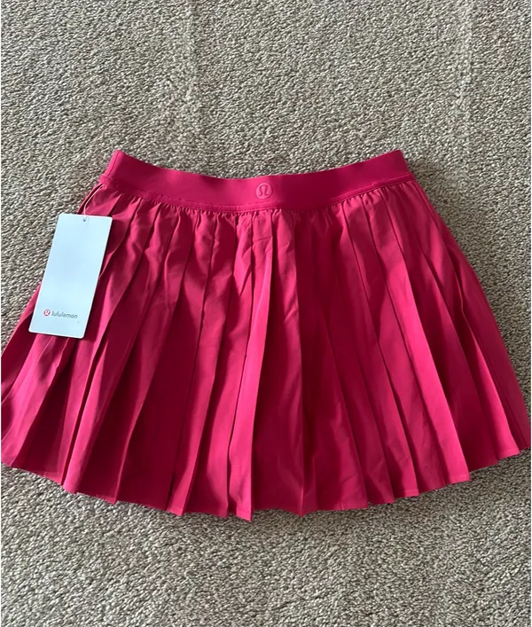 Lululemon skirt - Image 2