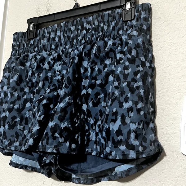 Anko Active Australia Running Shorts yoga gym US M AU sz‎ 14 lined blue camo - Image 2