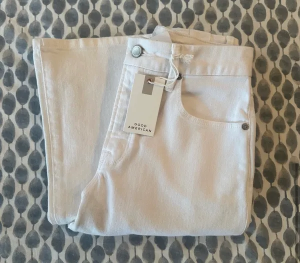 Good American Jeans - Image 3