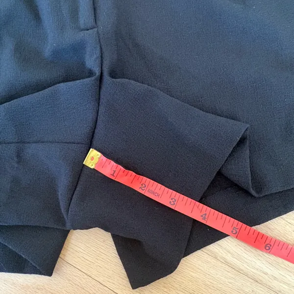 LOFT Women’s Black Dress Shorts - Image 6