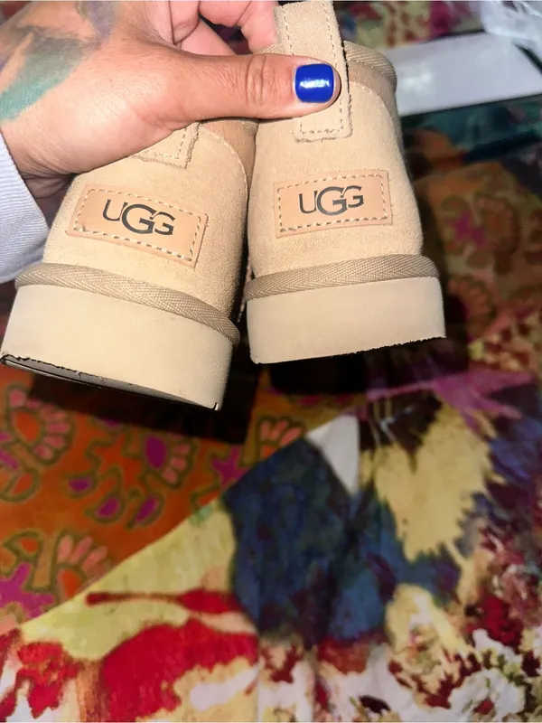 UGG Classic Ultra Mini $165MSRP - Image 10