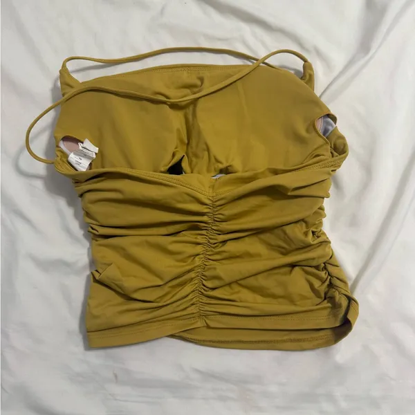 Bundle Sale!5Pcs Alo,Nike,ASICS,Sport Bra and Leggings,Yoga Top Good price - Image 16