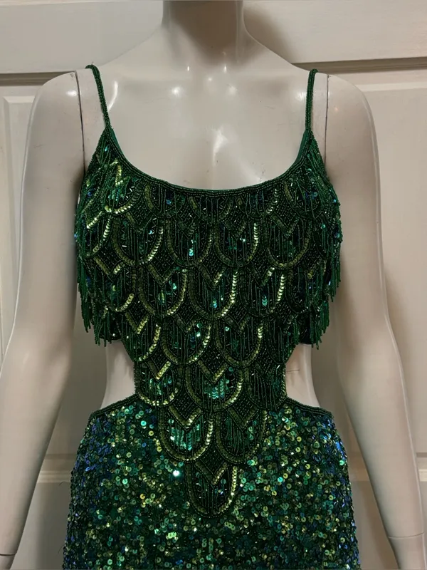 Rachel Allan Stunning Emerald Green Sequin Fringe Cutout formal Gown Size 6 - Image 4