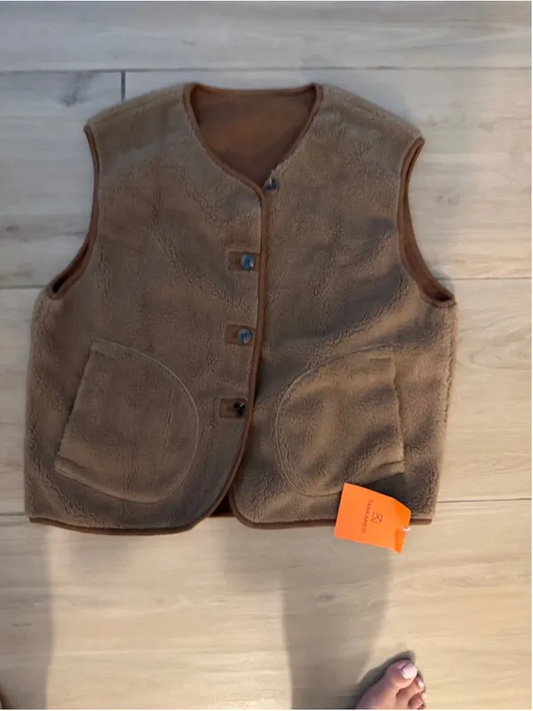 NEW Fuzzy Fleece Sleeveless Button Brown Button-Up Vest XL - Image 4