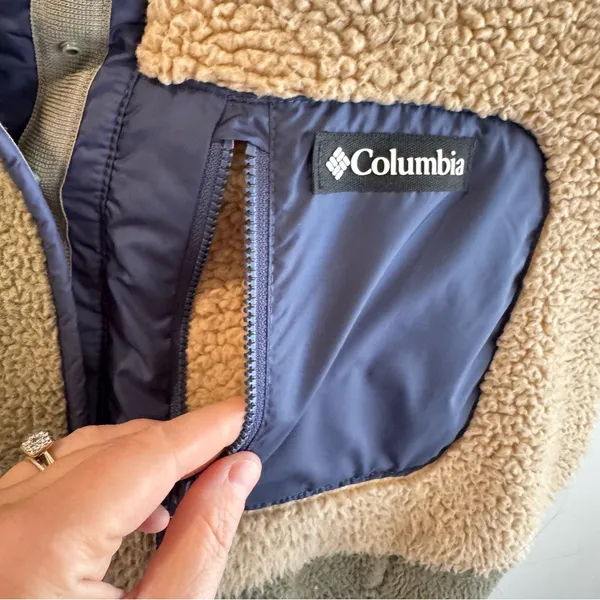Columbia Women’s Lodge Pullover Sherpa Fleece‎ 1/2 Snap Size Small - Image 4