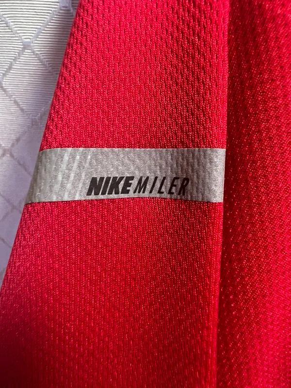 Nike Dri-FIT Miler Long Sleeve Running Shirt - Image 4