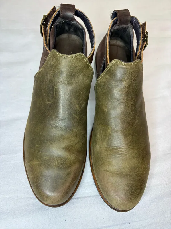 Naot Kamsin 26042 EU 40 Vintage Pine Leather Cutout Ankle Booties Velcro - Image 5