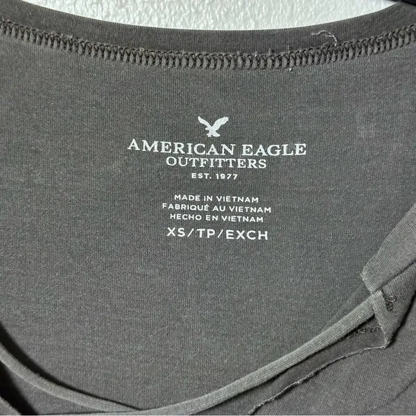 American Eagle Women Casual Gray/Black Top Size XS‎ - Image 3