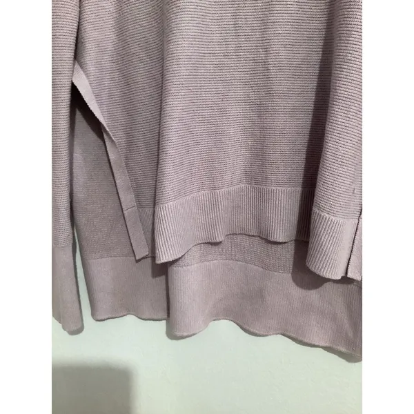 Banana Republic Pima Cotton Cashmere Purple Top - Image 4
