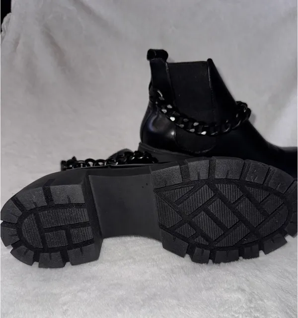 Madden Girl Boots Black Women’s - Image 2