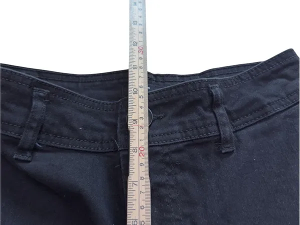 OAT New York Women’s 2 26 Short Black Coated Stretch Wide Leg Raw Hem Jeans NWOT - Image 10