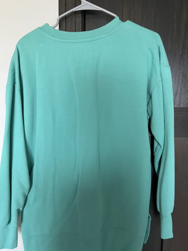 Boutique Crewneck Green Size M - Image 4