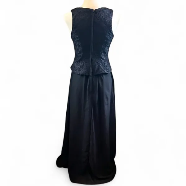 Boutique Black Lace Overlay Sleeveless Formal Maxi Gown Dress Size 10 - Image 2