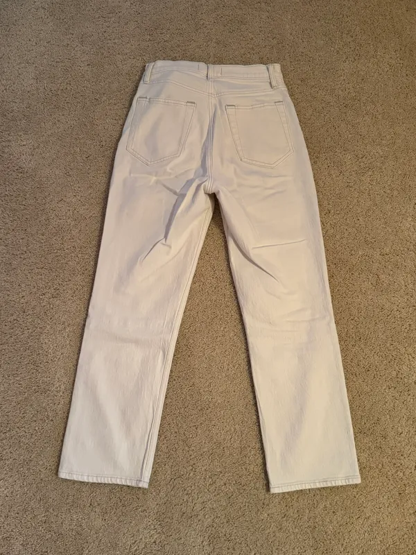 Abercrombie The Ankle Straight Ultra High Rise - Image 4