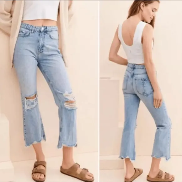 Urban Outfitters BDG Wilco Flare Jean WOMENS 24 Raw Hem Crop High Rise Ripped - Image 2