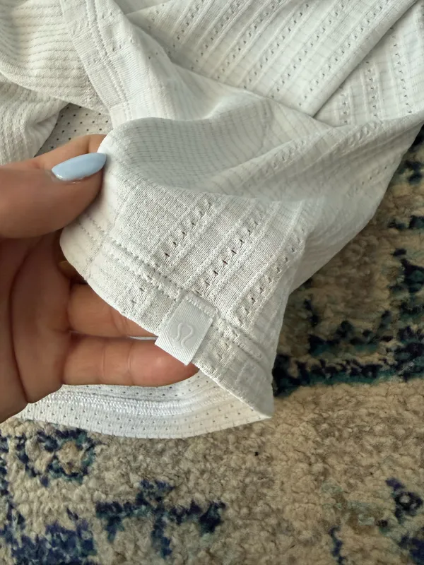 Lululemon White Cropped Tank - Image 3