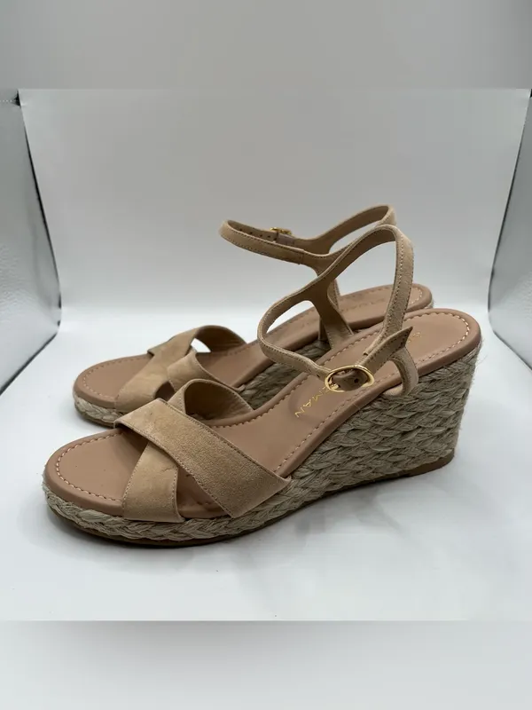 Stuart Weitzman Dayna Suede Espadrille Wedges 6.5 neutral suede crisscross vamp - Image 2