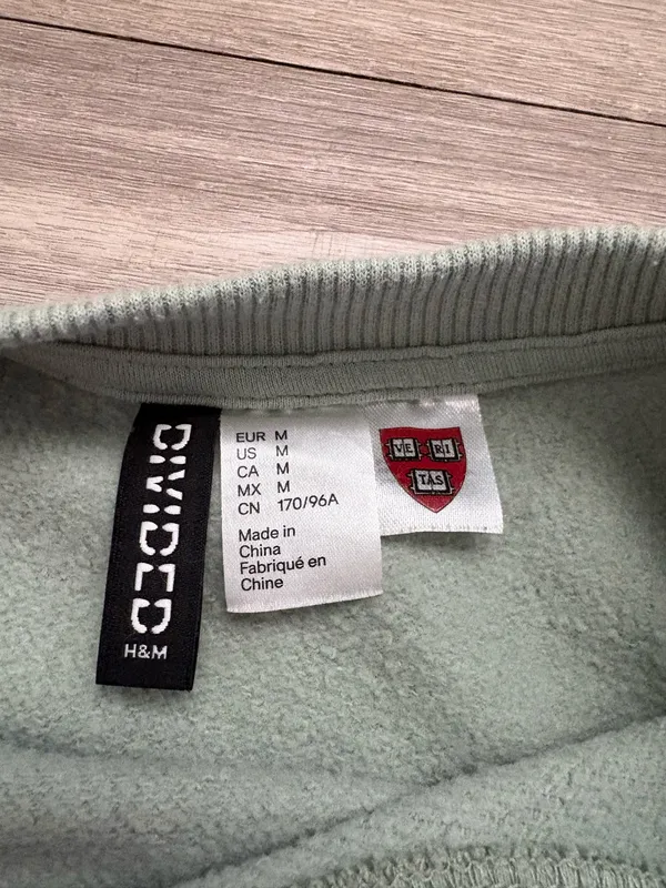 H&M Crewneck Sweatshirt - Image 3