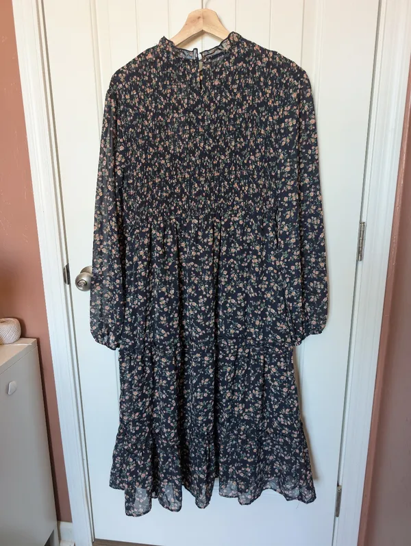 NWT Petal & Pup Floral Long Sleeve Maxi Dress Large Navy/Pink - Image 2