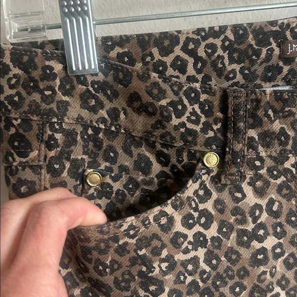 J. McLaughlin Lexi Leopard Print Straight Leg Jeans Size 6 - Image 9