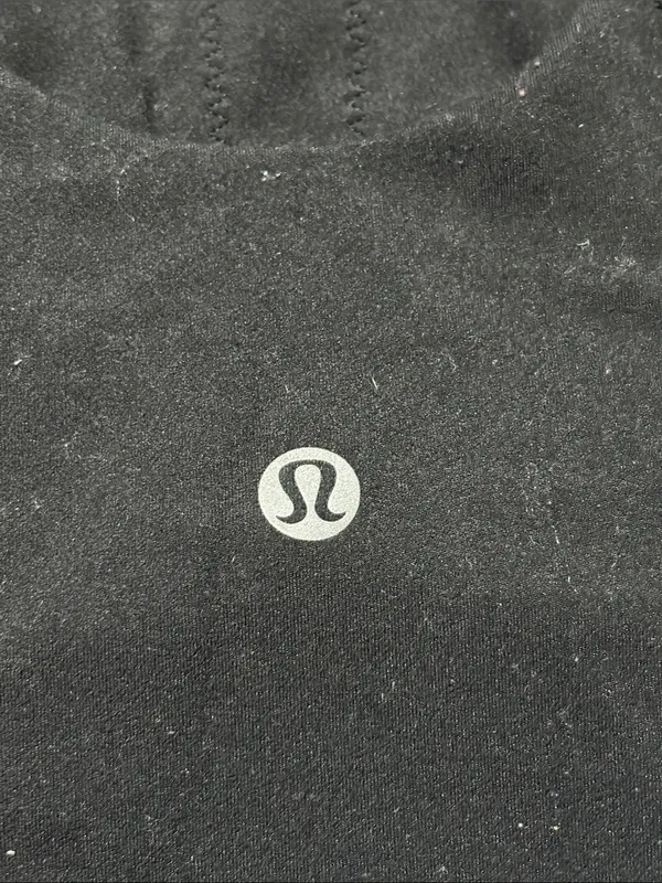 Lululemon Top - Size 4 - Pre-loved - Image 3