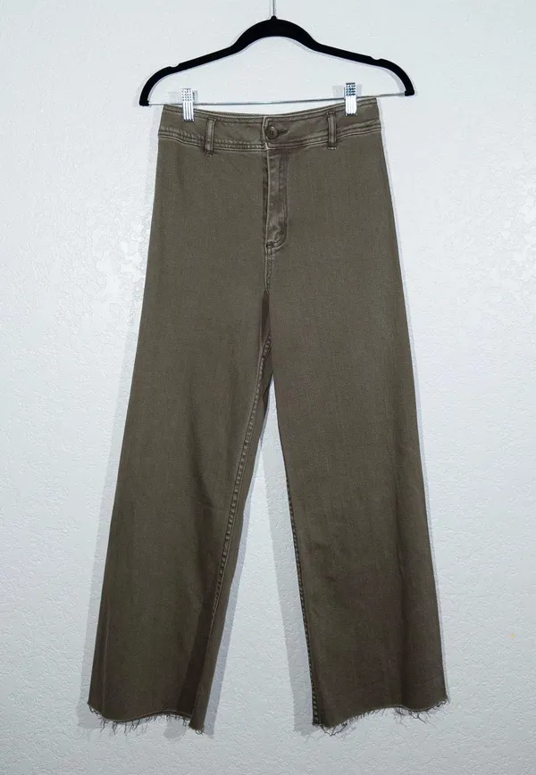 Miou Muse Charcoal High Rise Wide Leg Jeans Size Medium - Image 2