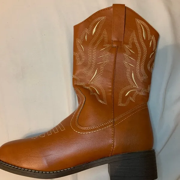 Women’s Calf - Image 2