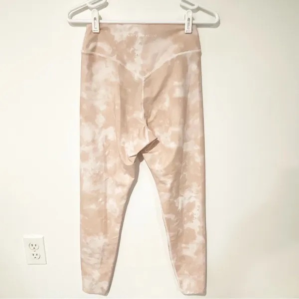 White‎ Fox Active Size Medium Pink Tie Dye Print Pull On Athletic Legging - Image 5
