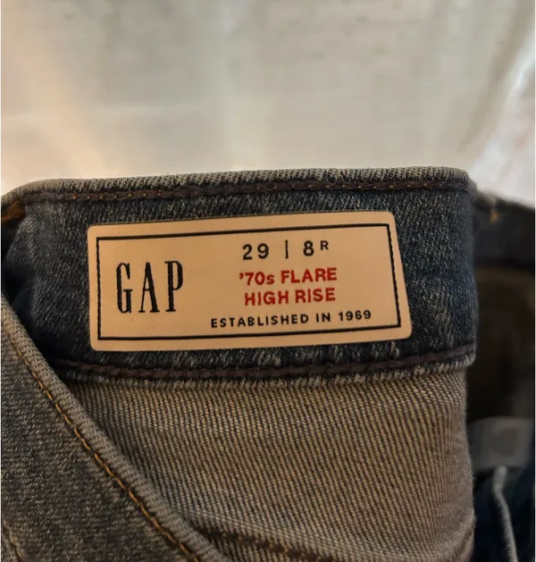gap '70s Flare High Rise Size 29/8R - Image 4