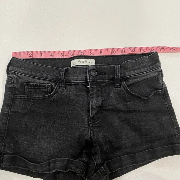Abercrombie & Fitch Black Denim Cuffed Jean Shorts Size 4 / 27 - Image 4