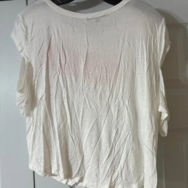 White daisy may crop top‎ Size M - Image 3