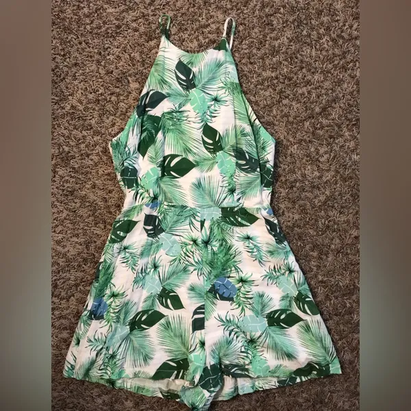 DO+BE leaf floral romper - Image 12