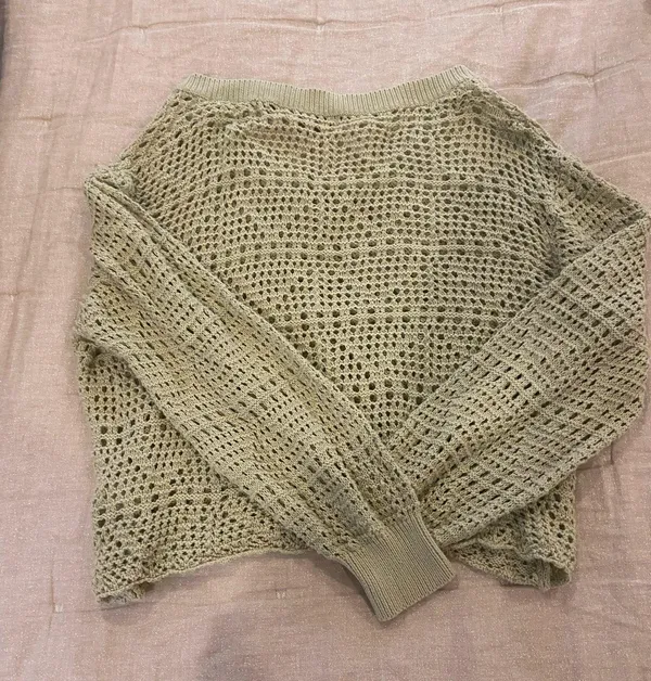 Juiles Boutique Green Crochet Sweater  - Image 3