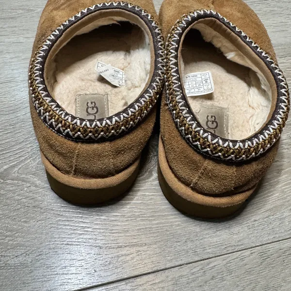 UGG Tasman Chestnut Suede Sheepskin Lined Slippers 5950 Womens Size 10 Mens Sz 8 - Image 4