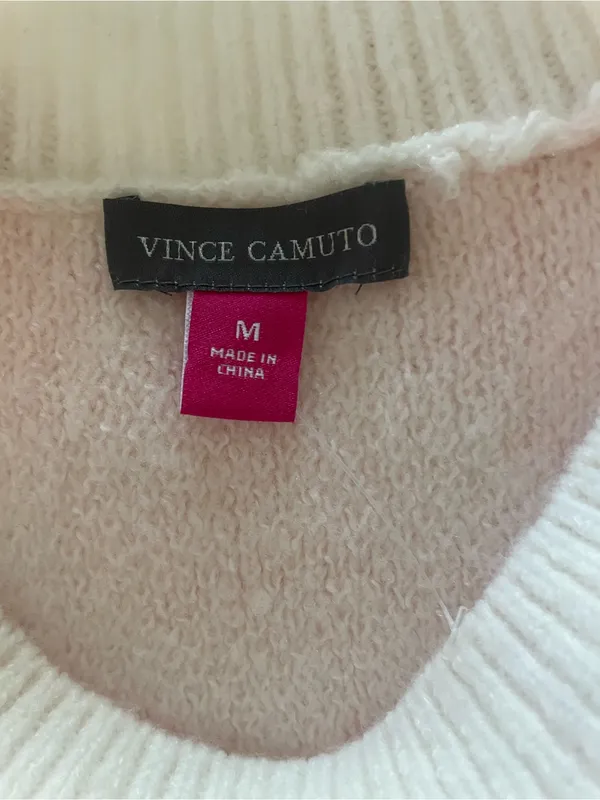 Vince‎ Camuto White & Pink Heart Knit Sweater with Pearl Accent - Image 4