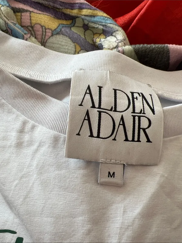 Alden Adair River White Graphic Mojita Oversized Tee Medium - Image 4
