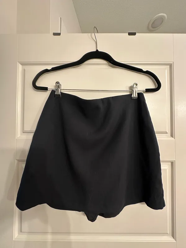 Abercrombie Scarlett Mini Skort - Image 6