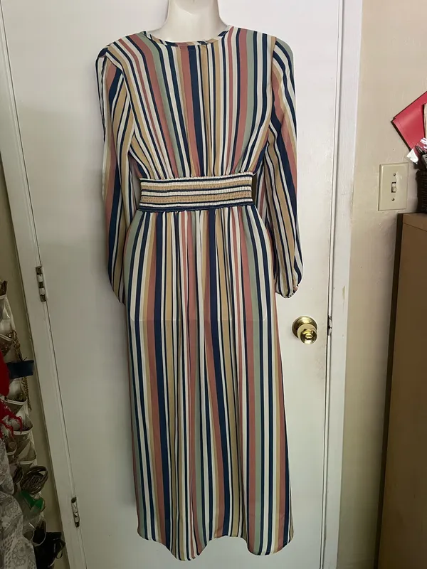 Penelope Asymmetric Stripe Long Sleeve Linen and Silk Shirtdress, featuring a V-neckline - Image 7