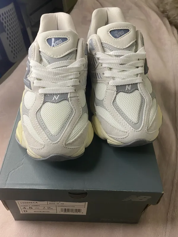 New Balance 9060 Women Sneakers Shoes Size 4.5 - Image 2