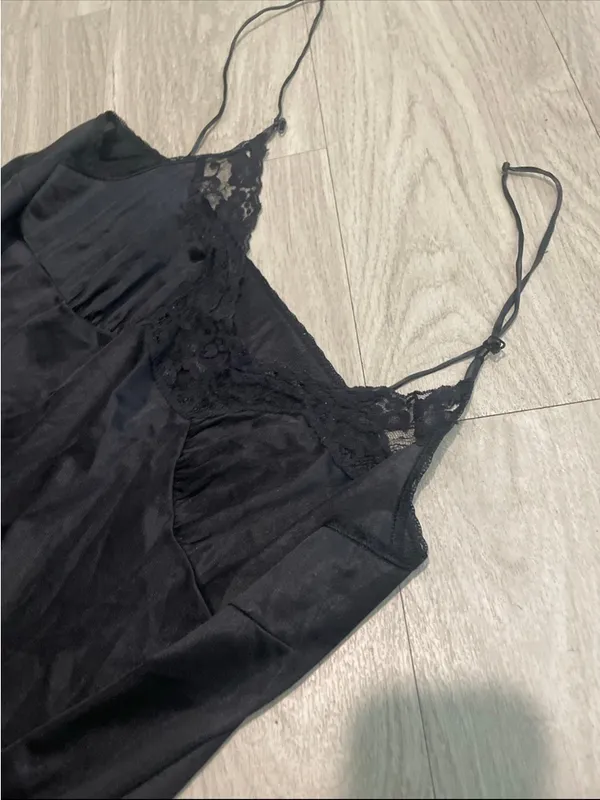 Black Lace-Trim Satin Slip Dress with Adjustable Straps - Image 2