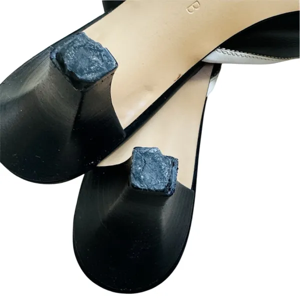 Coach black mules with white trim and a white bow Y2K - Image 7