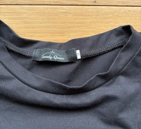 Basic Black Tee - Image 3